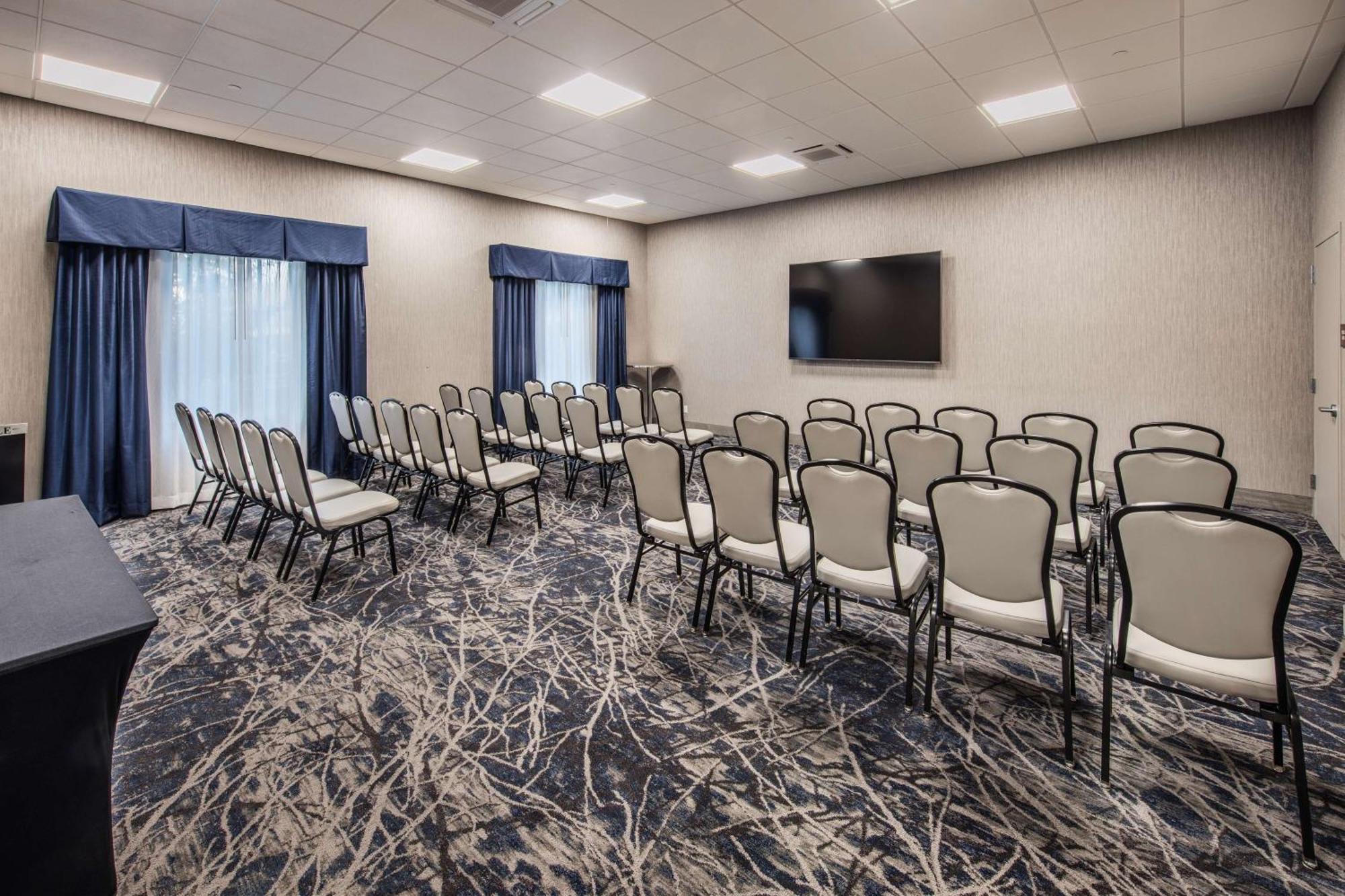 Doubletree By Hilton Monroe Township Cranbury Hotel Rossmoor Ngoại thất bức ảnh